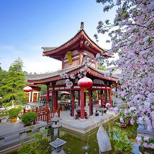 Tang Dynasty Art Garden Hotel